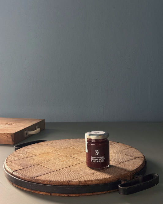 CONFETTURA DI PRUGNOLO. MELA ROSA E RUM