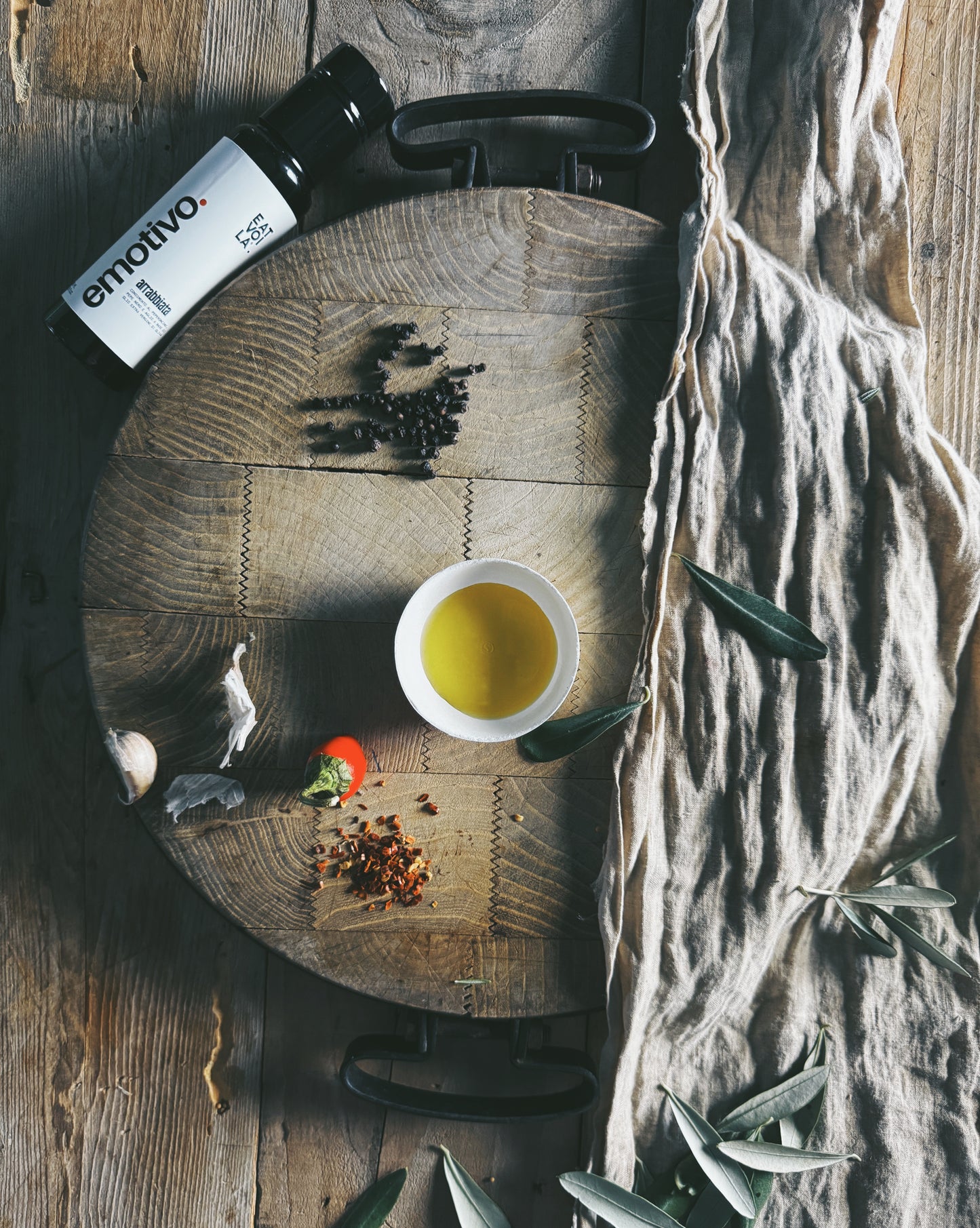 EMOTIVO condimento a base di olio extravergine di oliva