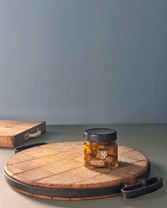 MELANZANE, uva passa e noci in olio extravergine di oliva