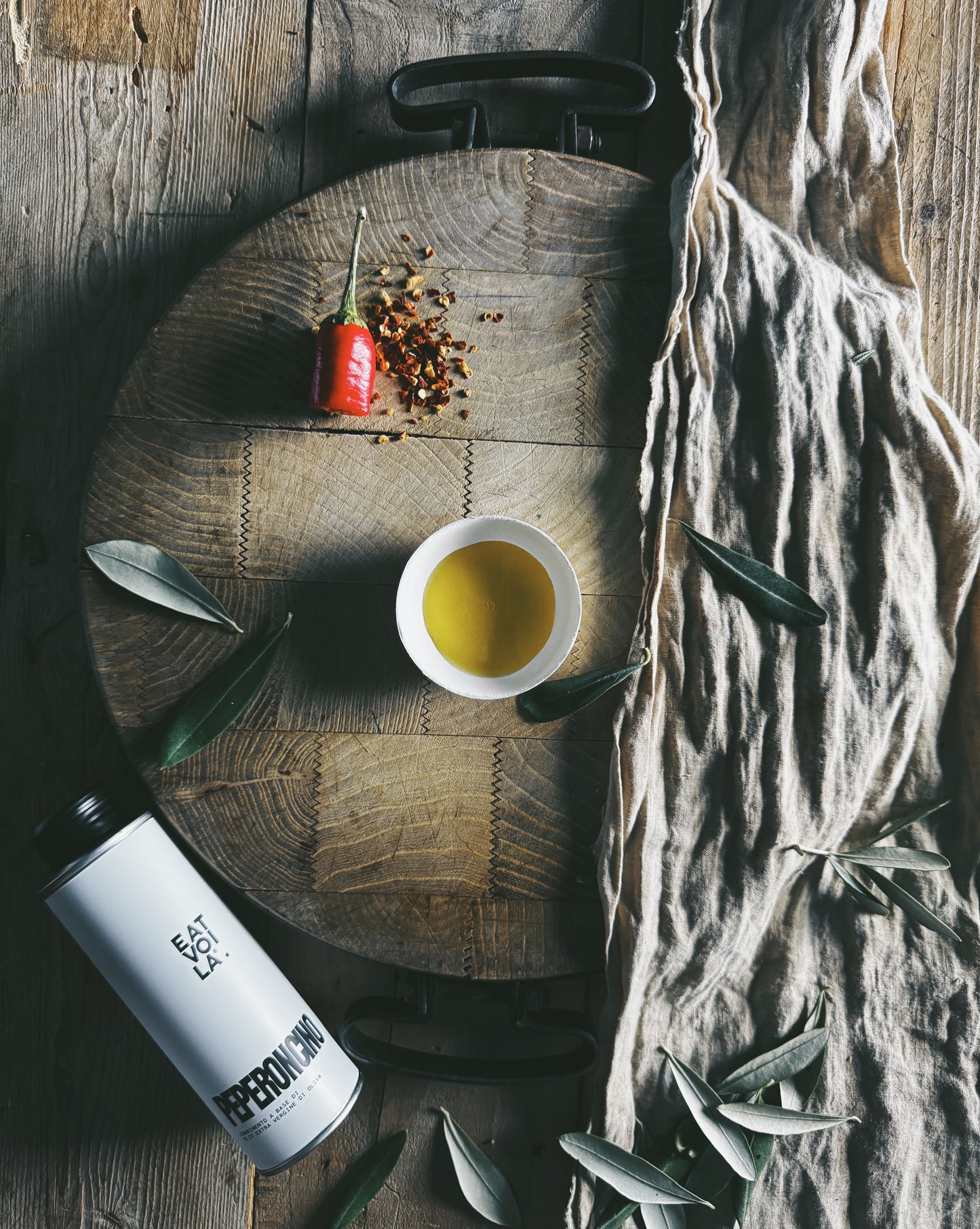 CONDIMENTO AL PEPERONCINO a base di olio extravergine di oliva